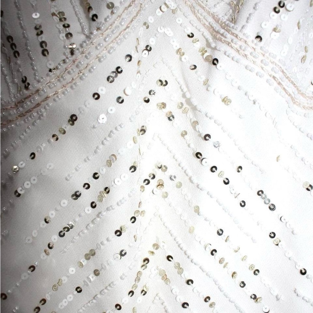 Aidan Mattox White Beaded V-Neck Prom Dress - Picture 2 of 8